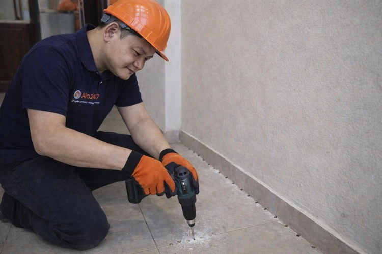 thợ alo247 khoan xử lý mối dưới nền móng