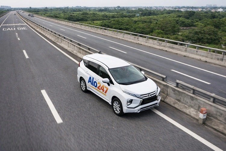 xe ghép alo247 trên cao tốc pháp vân cầu giẽ