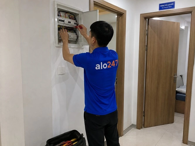 Thợ sửa điện nước chuyên nghiệp tại Từ Liêm của alo247