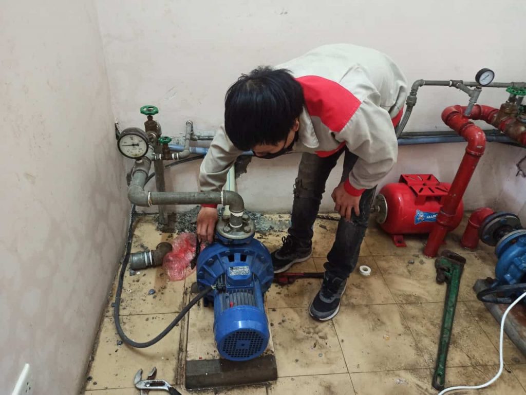 thợ sửa máy bơm nước tại hà đông hà nội