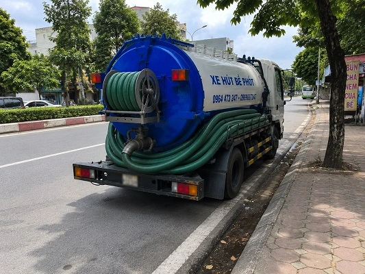 Alo247 Dịch vụ hút bể phốt trọn gói tại Đan Phượng