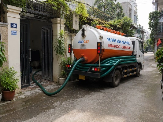 Xe bồn hút bể phốt chân không của alo247 tại Sơn Tây