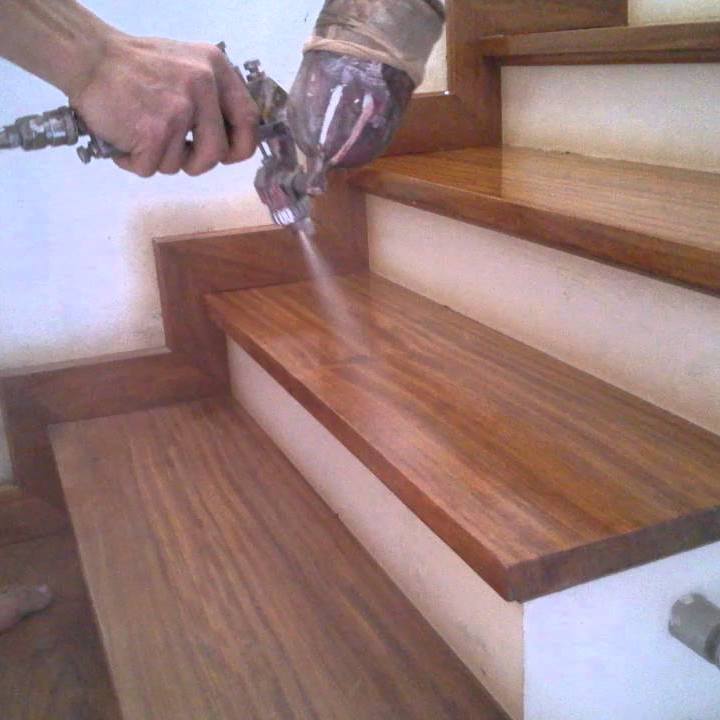 phun sơn gỗ tại nhà hà nội