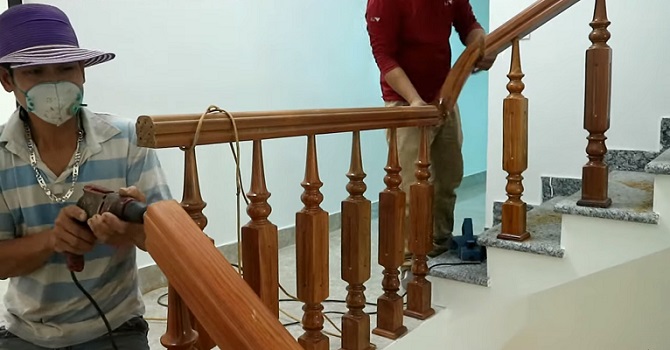 thợ sửa lai cầu thang gỗ tại nhà