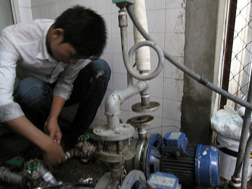 thợ sửa máy bơm nước tại nhà quận gia lâm hà nội