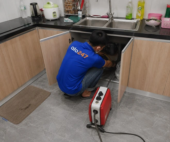 Alo247 Dịch vụ thông tắc bồn rửa chén bát triệt để uy tín tại Hai Bà Trưng