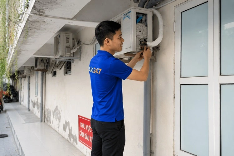 Thợ alo247 sửa điều hoà tại Cầu Giấy