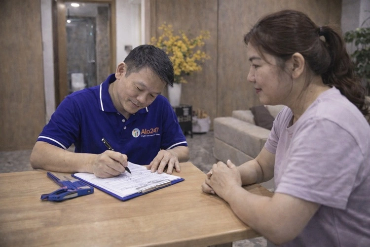 thợ alo247 viết hoá đơn bảo hành sau khi thông tắc bồn cầu