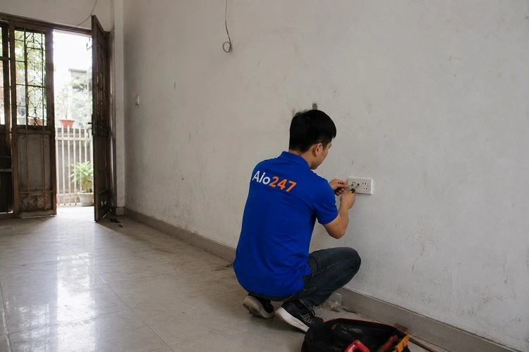 Alo247 dịch vụ sửa điện dân dụng tại Long Biên