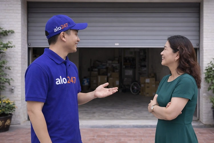 Bàn giao và ký bảo hành cho khách hàng tại Ba Đình