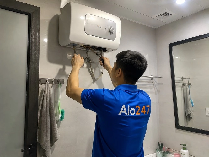 Thợ Alo247 sửa chữa bình nóng lạnh tận nơi