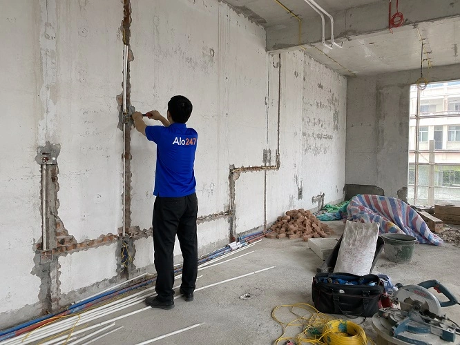 Thợ alo247 thi công hệ thống điện tại Cầu Giấy