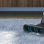 Cảm thấy bị giật khi sử dụng máy hút bụi phải làm sao