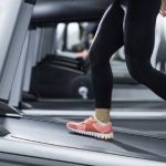 Máy chạy bộ bị khựng nguyên nhân do đâu