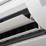 Tại sao máy lạnh tự tắt tự mở Giải pháp