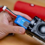 Cách thay pin loa Bluetooth