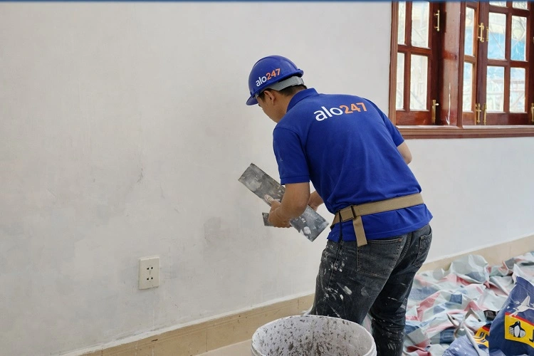Thợ chống thấm tường phòng khách tại Hoàng Liệt