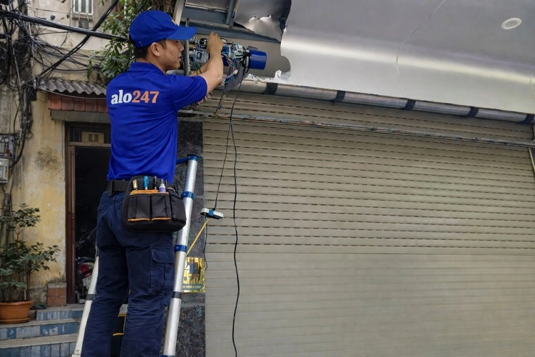 Thợ alo247 xử lý  lỗi motor cửa cuốn không chạy tại Láng