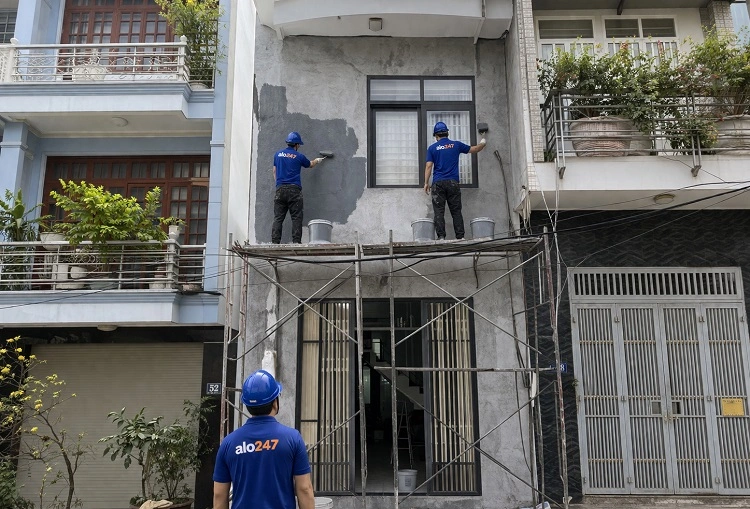 Thợ alo247 thi công chống thấm mặt tiền nhà tại xã Nội Bài - Hà Nội