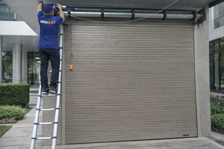 Thợ sửa cửa cuốn tại Tây Mỗ