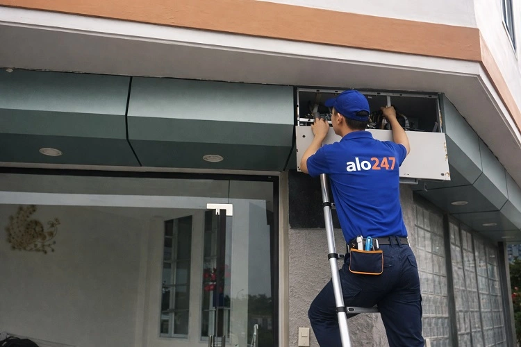 Thợ sửa motor cửa cuốn tại Nghĩa Đô