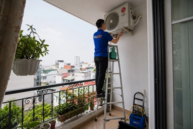 Thợ alo247 sửa điều hoà không mát tại Phúc Lợi