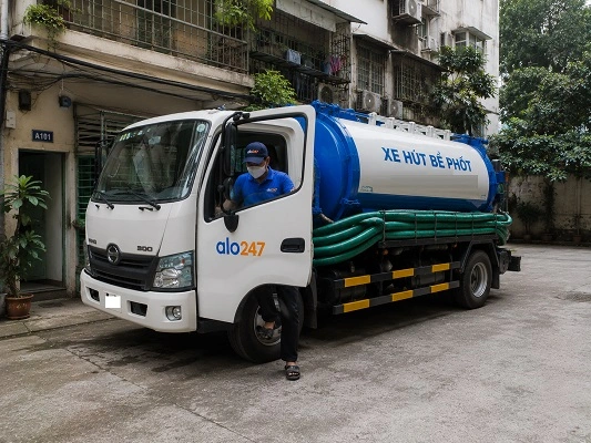 Alo247 Dịch vụ hút bể phốt trọn gói tại Hát Môn