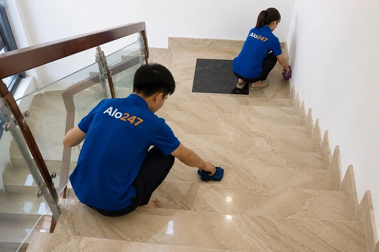 Thợ alo247 cải tạo vệ sinh cầu thang đá