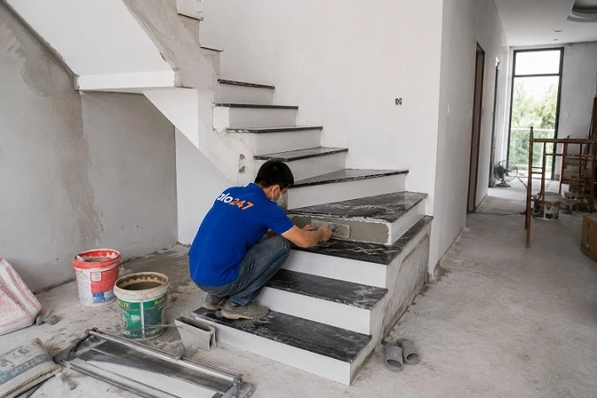 Thợ alo247 thi công ốp mặt bậc cầu thang đá