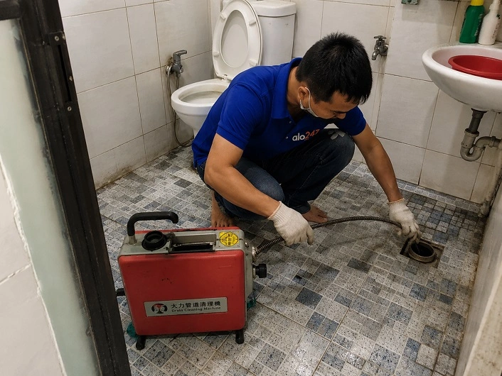 Thợ alo247 thông tắc cống tại Ngọc Hà