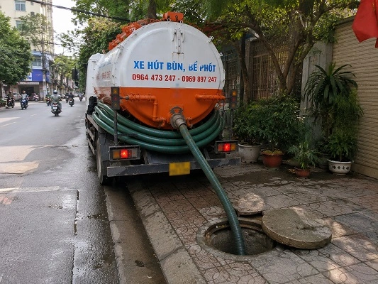 Xe bồn hút bể phốt chân không của alo247 tại Kim Anh