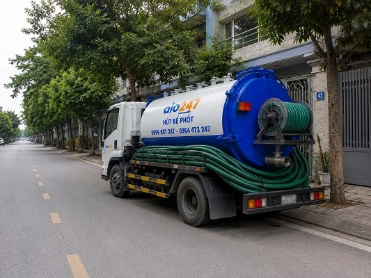 Xe bồn hút bể phốt chân không của alo247 tại Trung Giã