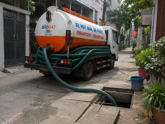 Xe bồn hút bể phốt chân không của alo247 tại Yên Bài