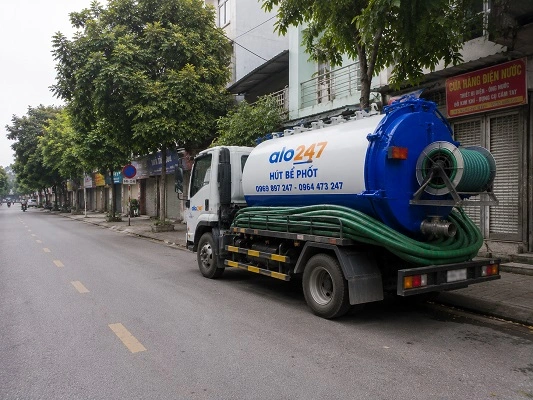 Xe bồn hút bể phốt chân không của alo247 tại Yên Lãng
