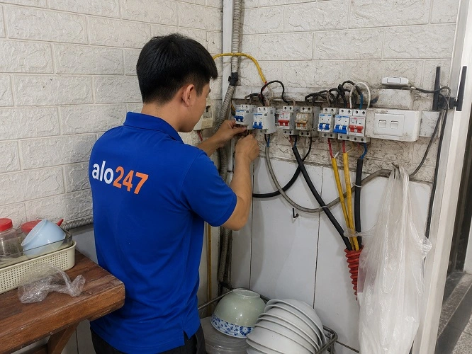 Thợ alo247 sửa điện tại nhà phường Bồ Đề
