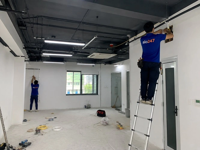Thợ alo247 thi công hệ thống điện tại Ba Đình