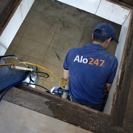 Alo247 Dịch vụ thau rửa bể nước uy tín tại Hà Nội