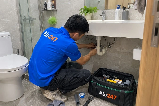 Alo247 dịch vụ sửa chữa đường ống nước tận nơi tại Cầu Giấy
