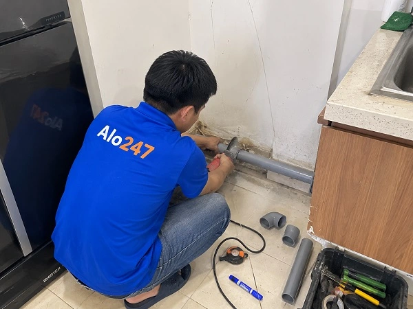 Alo247 dịch vụ sửa chữa đường ống nước tận nơi tại Hoàn Kiếm