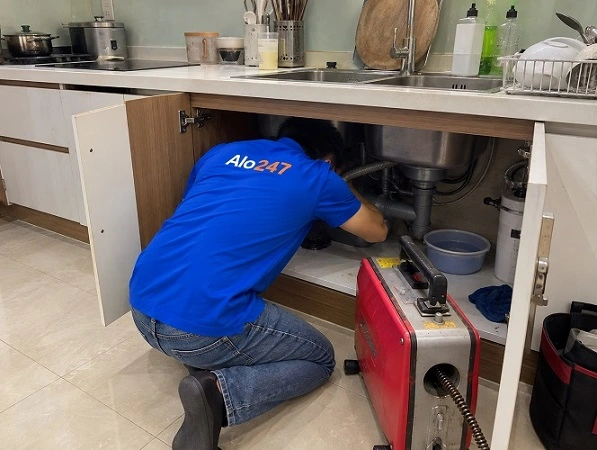 Alo247 dịch vụ thông tắc cống chuyên nghiệp tại Nguyễn Xiển
