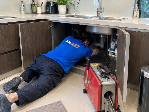 Alo247 dịch vụ thông tắc cống chuyên nghiệp tại Trung Hoà Nhân Chính
