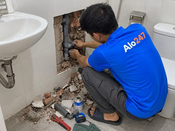Alo247 dịch vụ sửa chữa đường ống nước tận nơi tại Đông Anh