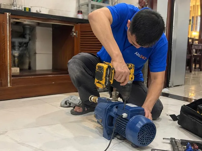 Alo247 dịch vụ bảo trì và sửa điện nước tại Văn Phú