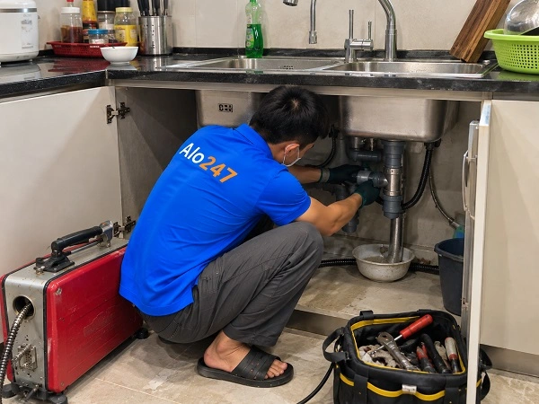Alo247 dịch vụ thông tắc cống chuyên nghiệp tại Hoàng Quốc Việt
